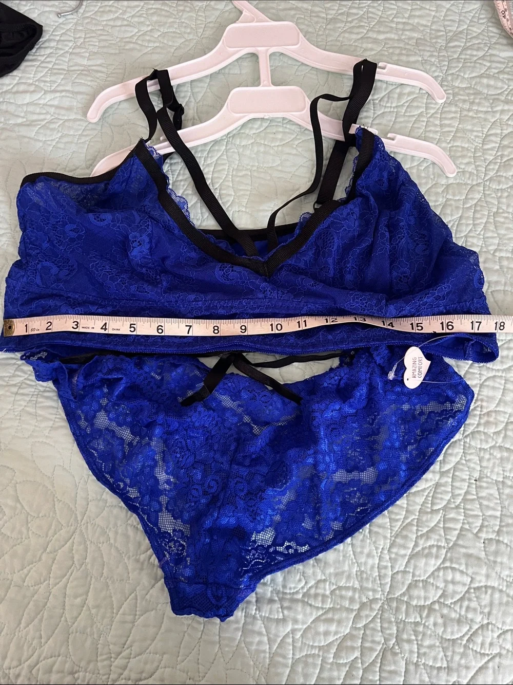 Lace Bralette and Bikini Set - Cobalt Blue No Size Tag tape measured Size 18”